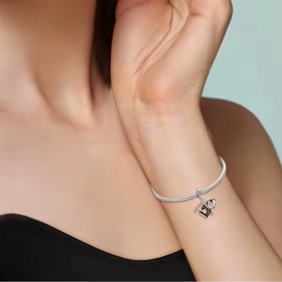 🌟 S925 Sterling Silver Sewing Machine Charm - Picture 6 of 9